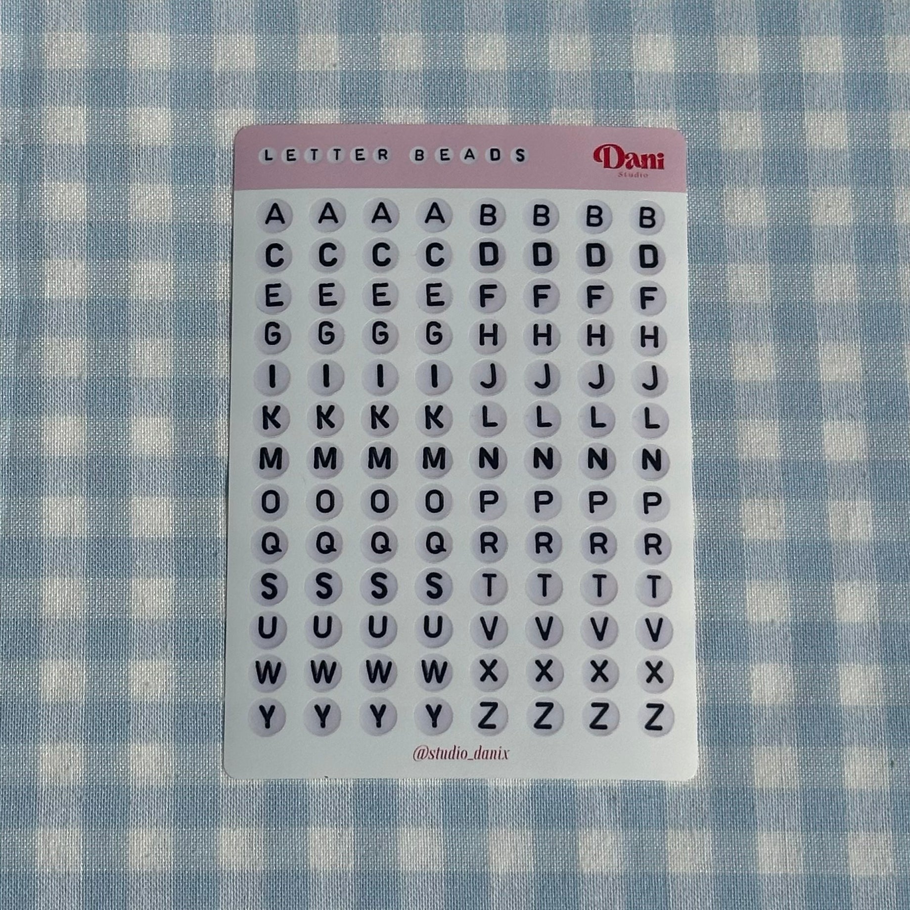 Letter Beads Stickervel A6 – Detailfoto handgemaakte stickers by Studio Dani