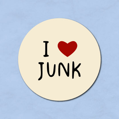 Sticker I Love Junk 1 – Handgemaakte Die Cut Sticker